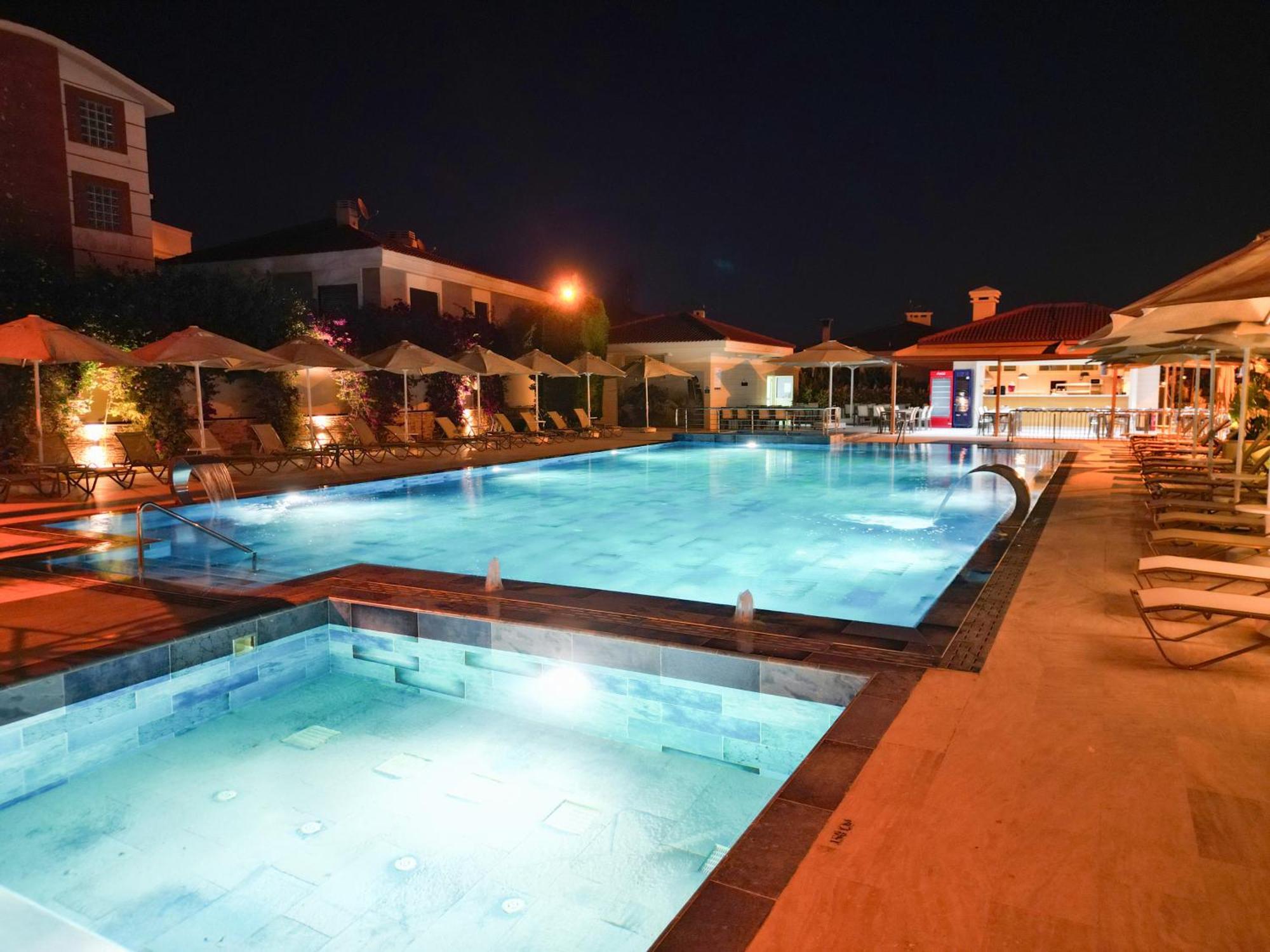 Kamer Exclusive Hotel & Suites Çeşme Exterior photo